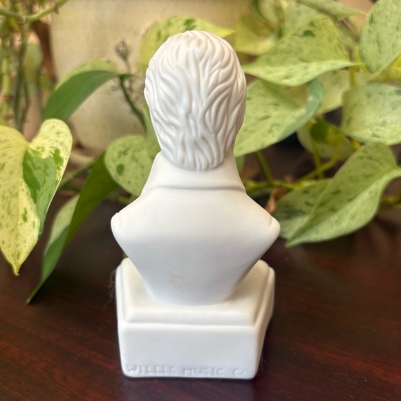 Porcelain Wolfgang Amadeus Mozart Composer Bust Figurine Statue Willis Music 5" - Picture 3 of 9